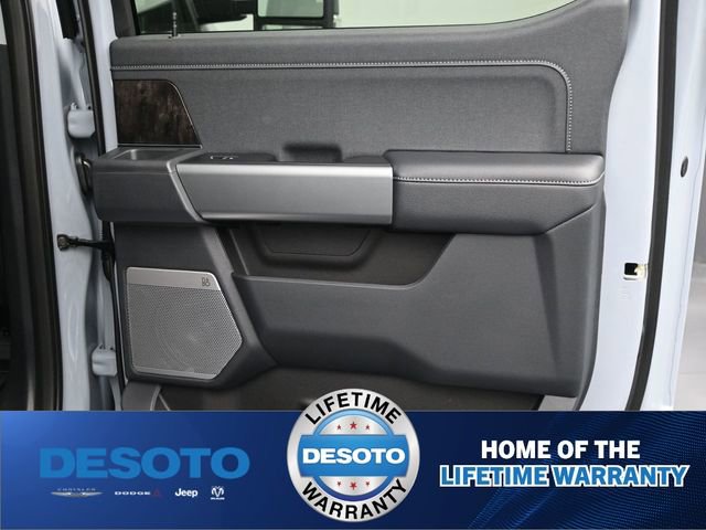 New 2026 Ford F250 Lariat w/ Chrome Package image 13