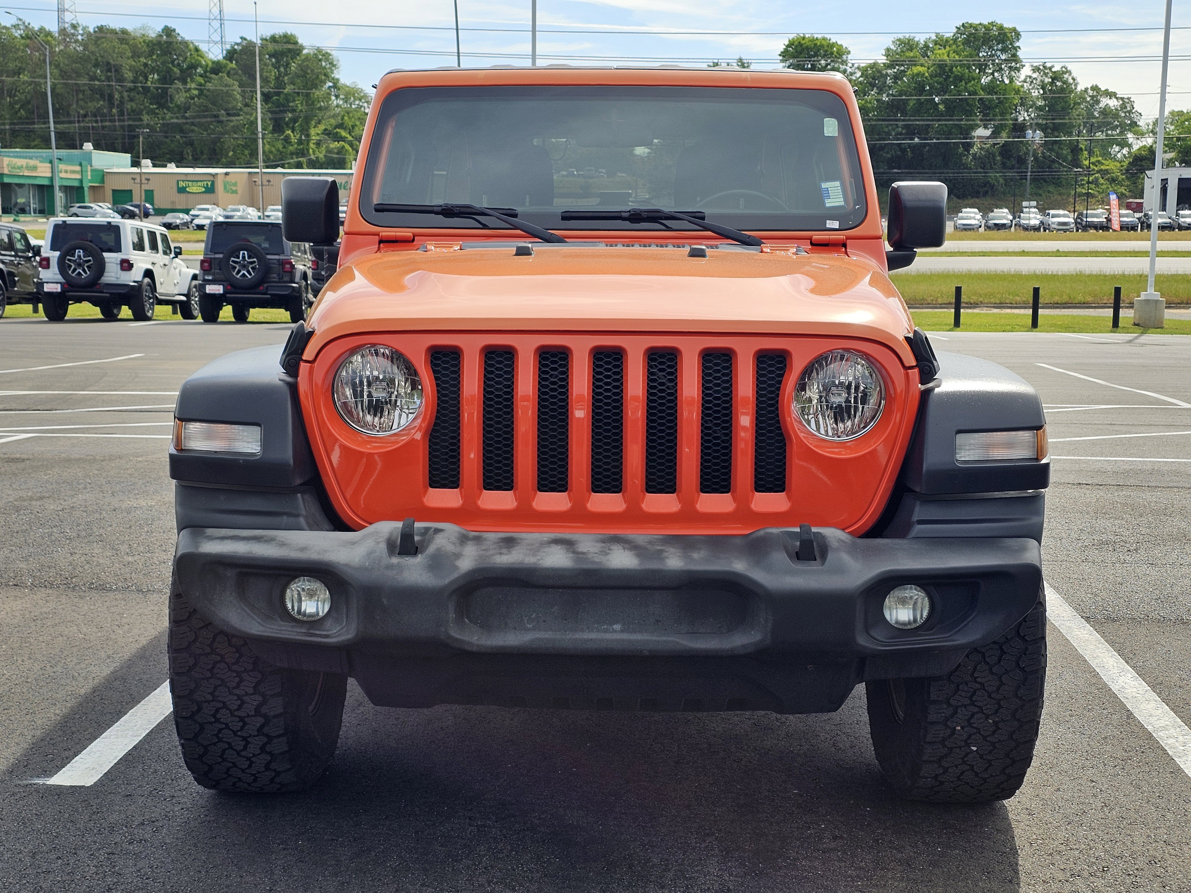 Used 2019 Jeep Wrangler Unlimited Sport S image 2