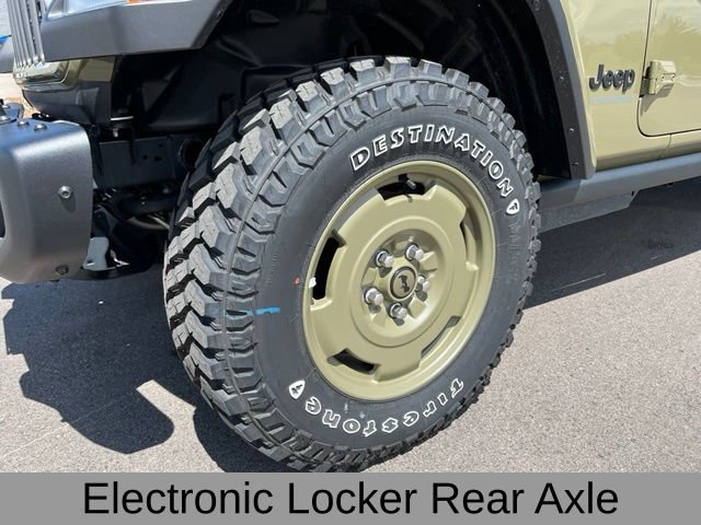 New 2026 Jeep Gladiator Willys AWD/4WD image 12