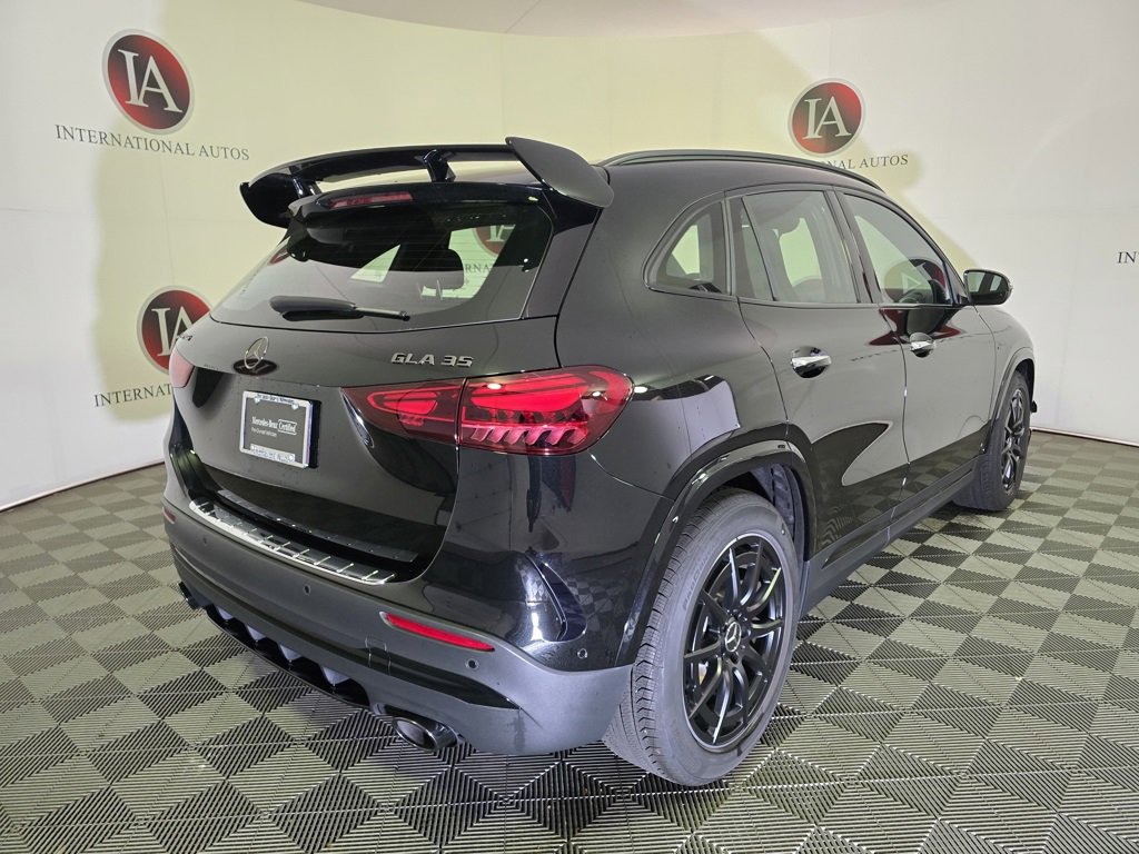 Used 2025 Mercedes-Benz GLA 35 AMG 4MATIC image 4