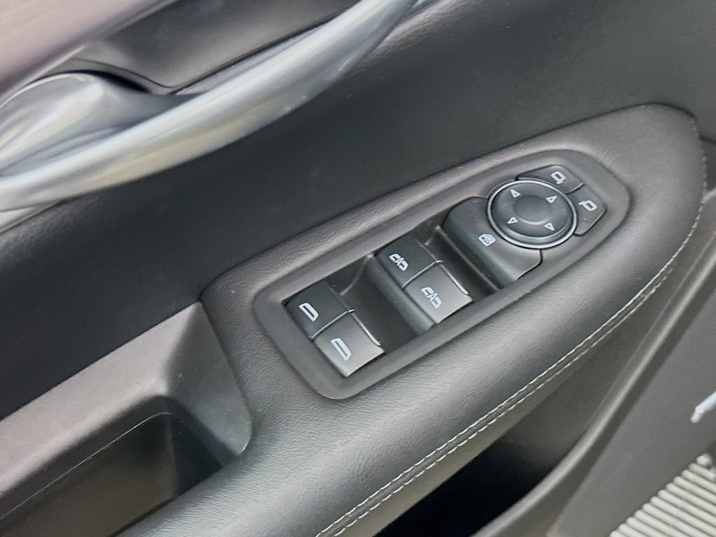 Used 2024 Cadillac XT5 Luxury FWD image 20