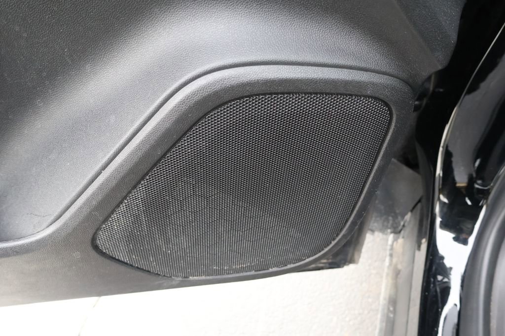 Used 2023 Chevrolet Blazer LT w/ Driver Confidence Package image 15