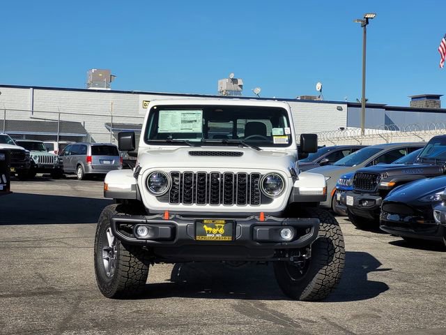 New 2026 Jeep Gladiator Mojave image 2