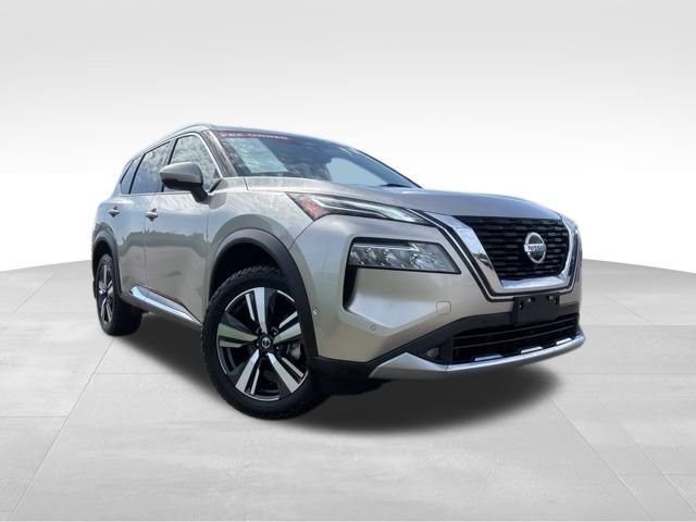 Used 2021 Nissan Rogue Platinum AWD/4WD image 2