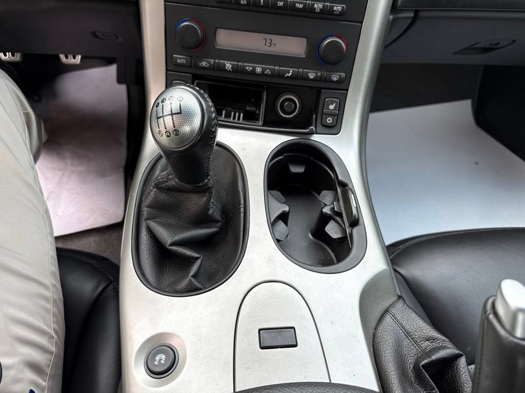 Used 2005 Chevrolet Corvette Convertible w/ Preferred Equipment Group RWD image 16
