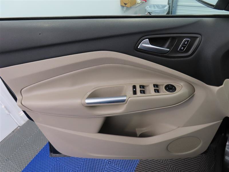 Used 2014 Ford Escape SE AWD/4WD image 18