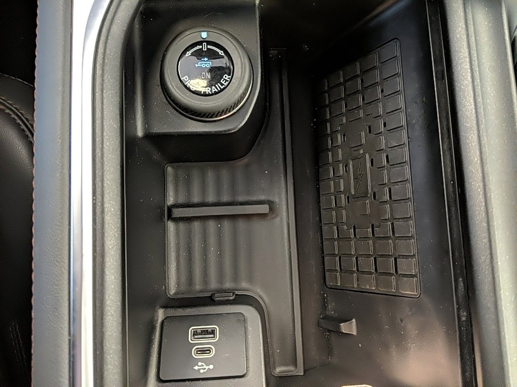 Certified 2025 Ford Expedition Active image 26