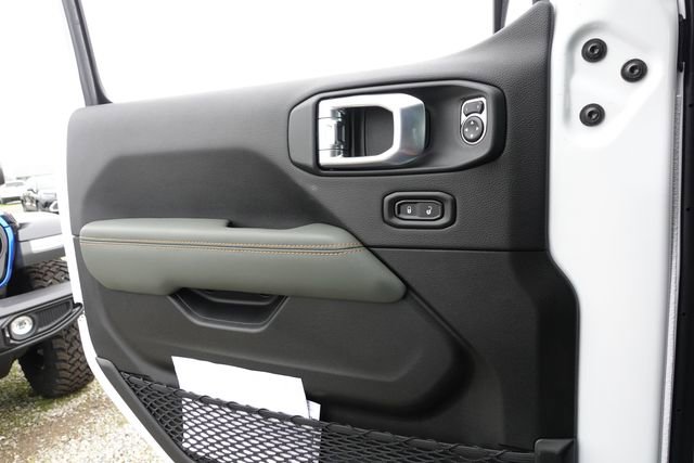 New 2026 Jeep Gladiator Mojave AWD/4WD image 16