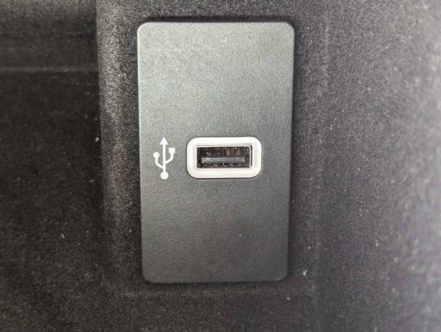 Used 2017 Lincoln MKX Select w/ Select Plus Package FWD image 23