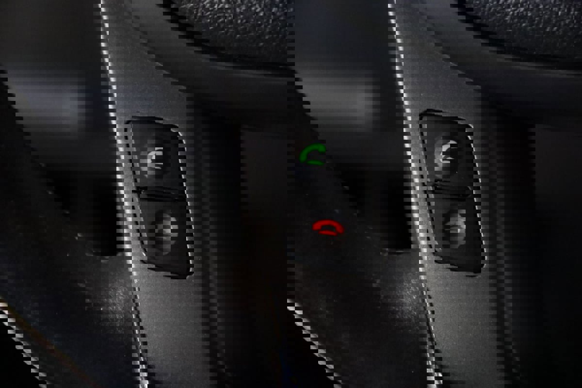 Used 2014 Kia Sorento SX w/ 3rd Row Package image 19