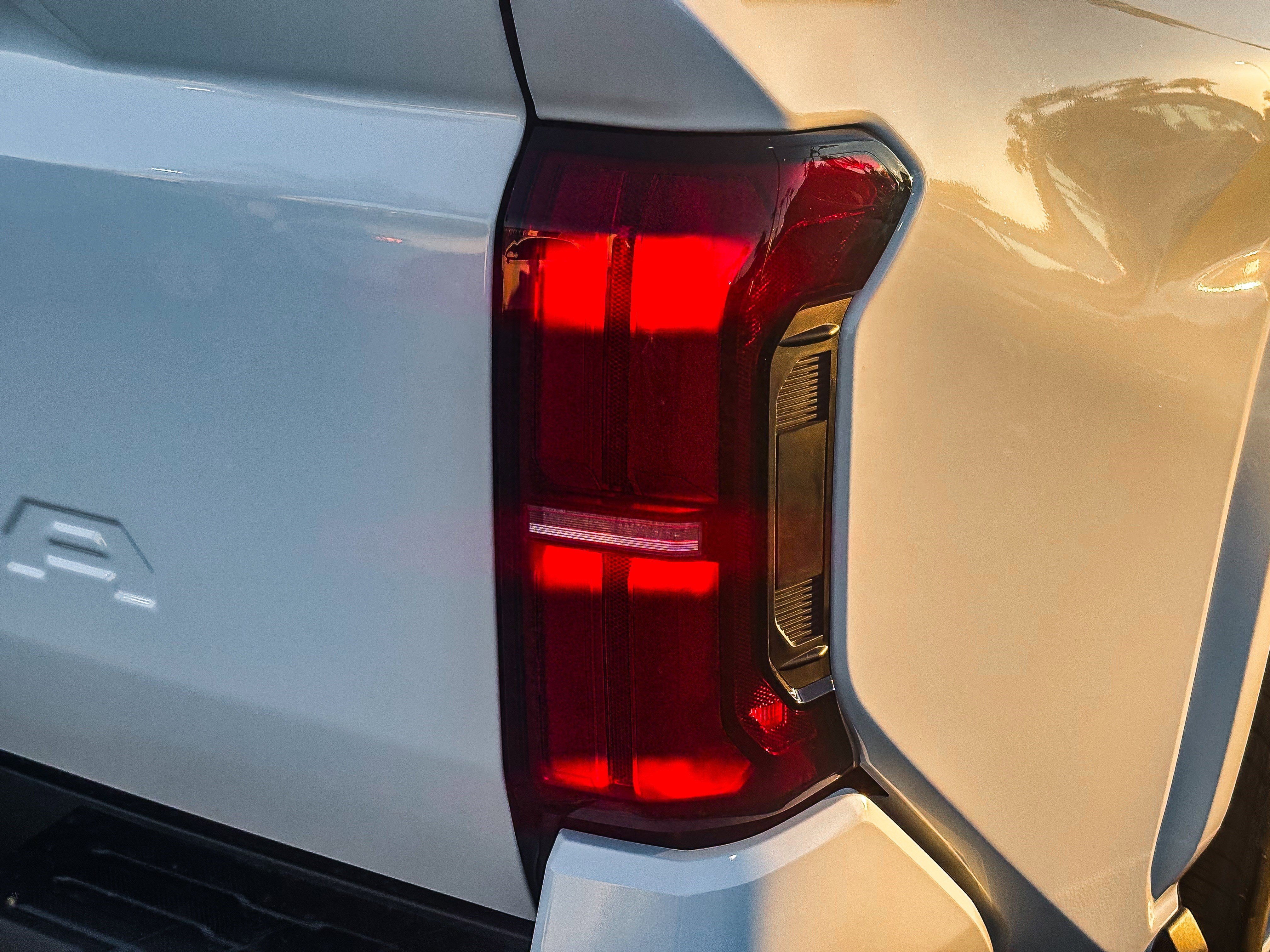 New 2026 Toyota Tacoma SR5 AWD/4WD image 8