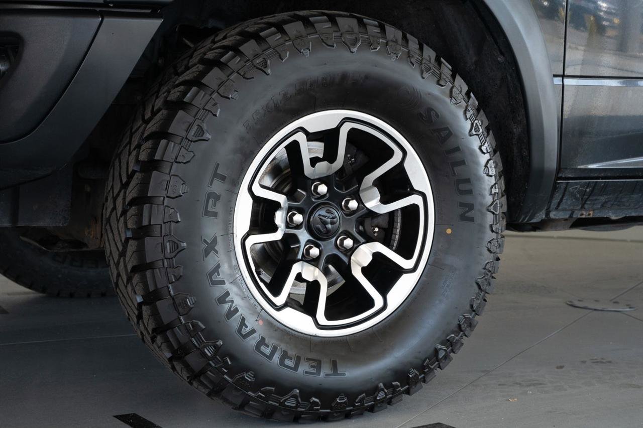 Used 2016 RAM 1500 Rebel w/ Luxury Group AWD/4WD image 4