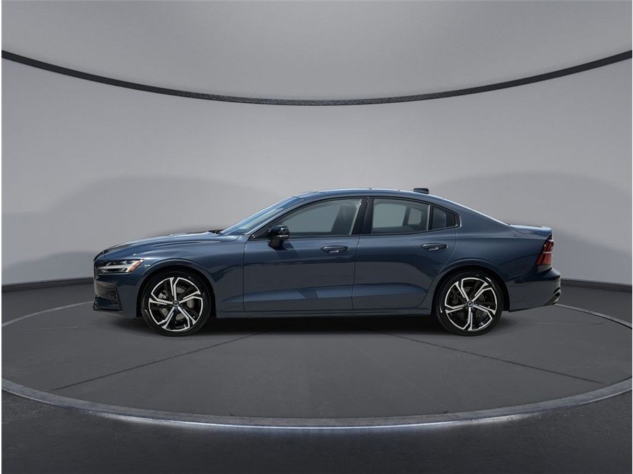 Used 2024 Volvo S60 B5 Core AWD/4WD image 8