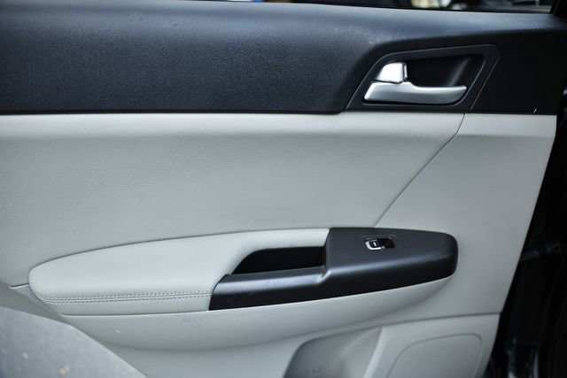 Used 2022 Kia Sportage Nightfall Edition image 25