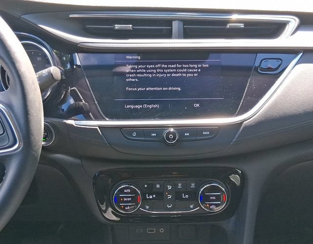 Used 2023 Buick Encore GX Select FWD image 22
