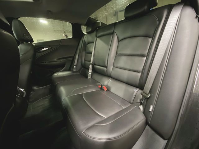 Used 2022 Chevrolet Malibu LT w/ Leather Package image 24