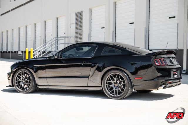 Used 2013 Ford Mustang GT Premium RWD image 45