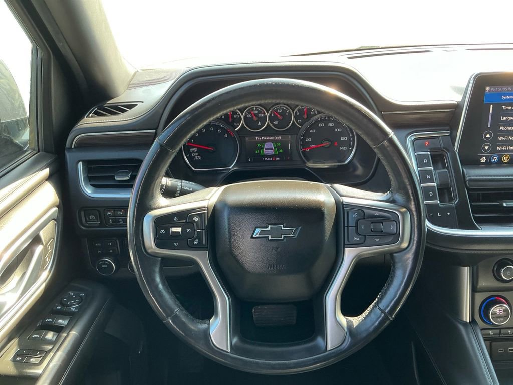 Used 2021 Chevrolet Tahoe Z71 w/ Luxury Package AWD/4WD image 18
