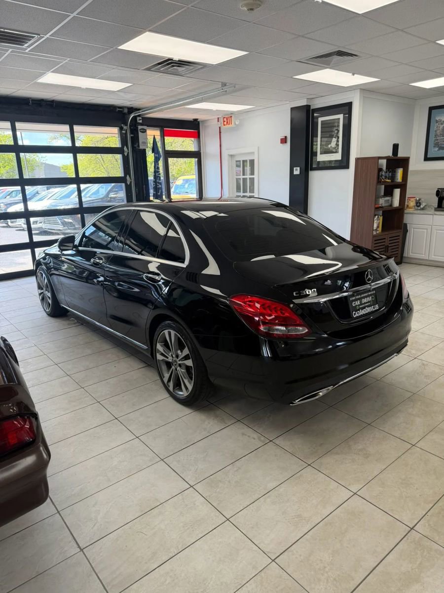 Used 2018 Mercedes-Benz C 300 Sedan w/ Multimedia Package image 6