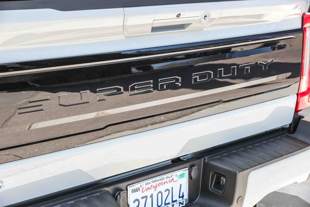 Used 2026 Ford F450 Platinum w/ FX4 Off-Road Package AWD/4WD image 8