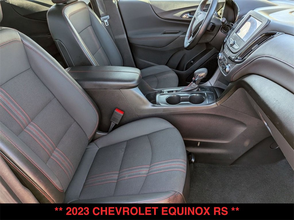 Used 2023 Chevrolet Equinox RS image 28