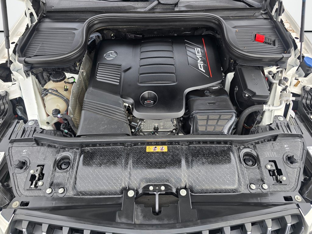 Used 2023 Mercedes-Benz GLE 53 AMG 4MATIC Coupe image 11