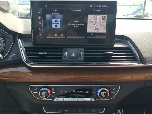 Used 2023 Audi Q5 2.0T Premium Plus w/ Premium Plus Package AWD/4WD image 22