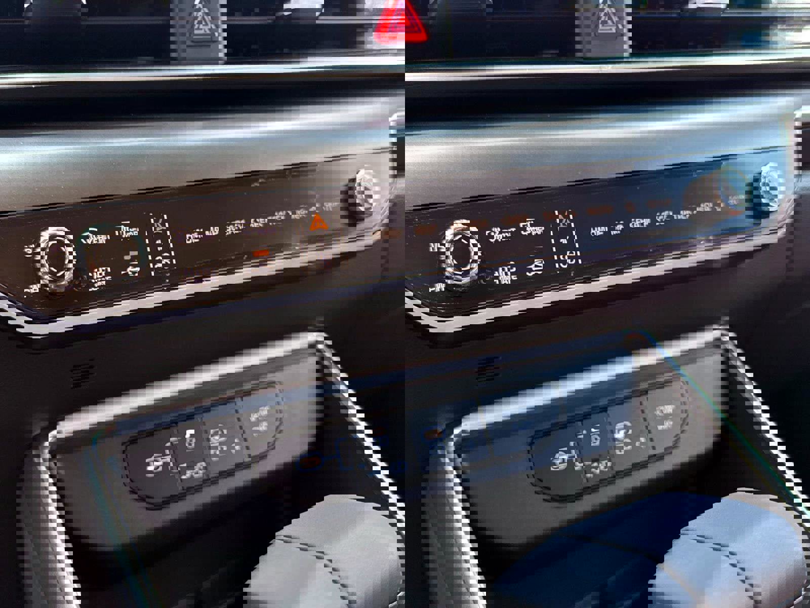 New 2026 Kia Carnival SX w/ SX Dark Edition Package image 27