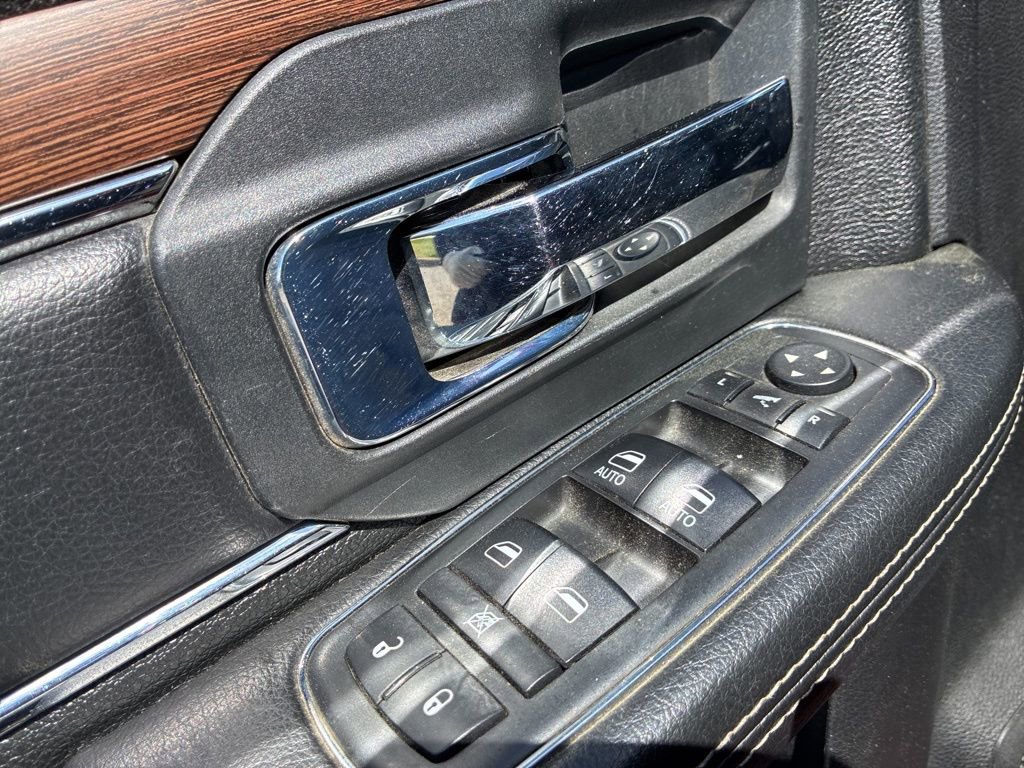 Used 2017 RAM 2500 Laramie image 13