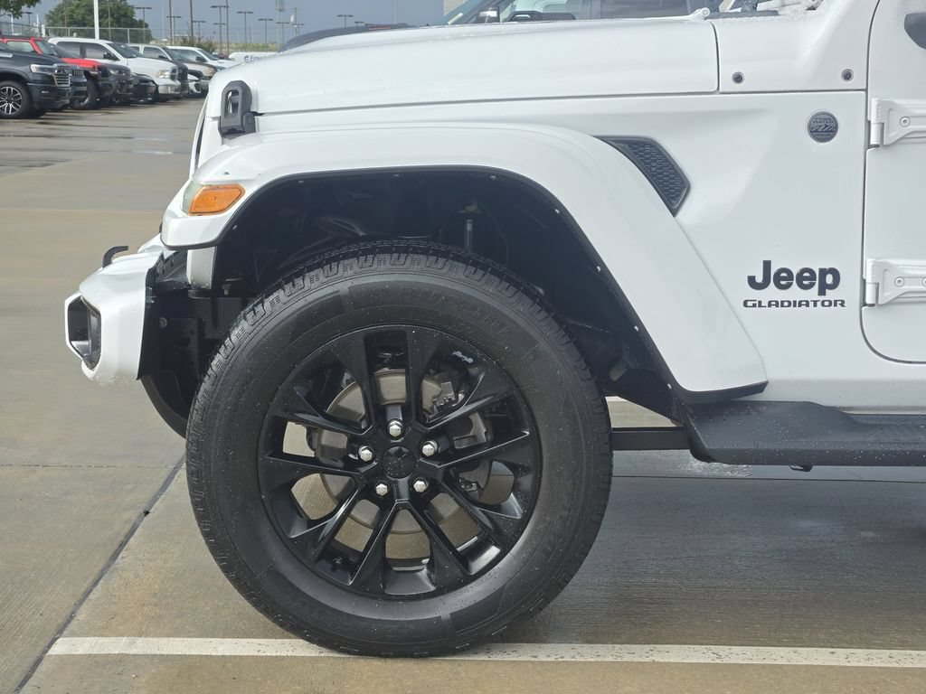 Used 2022 Jeep Gladiator Overland AWD/4WD image 8