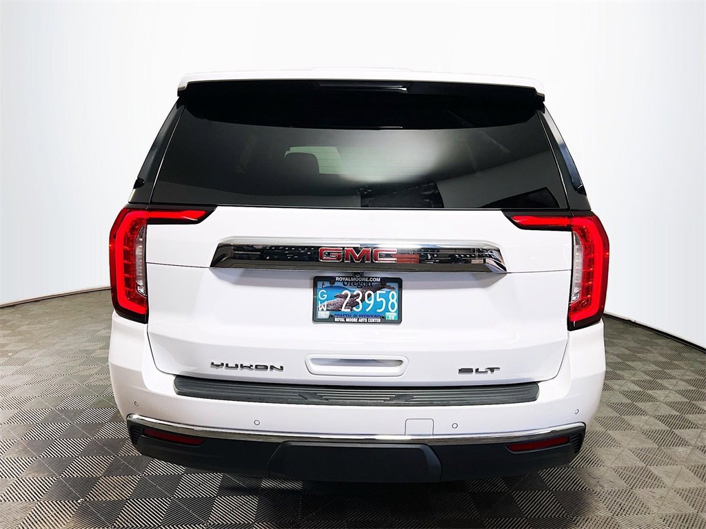 Used 2022 GMC Yukon SLT w/ SLT Premium Package image 7