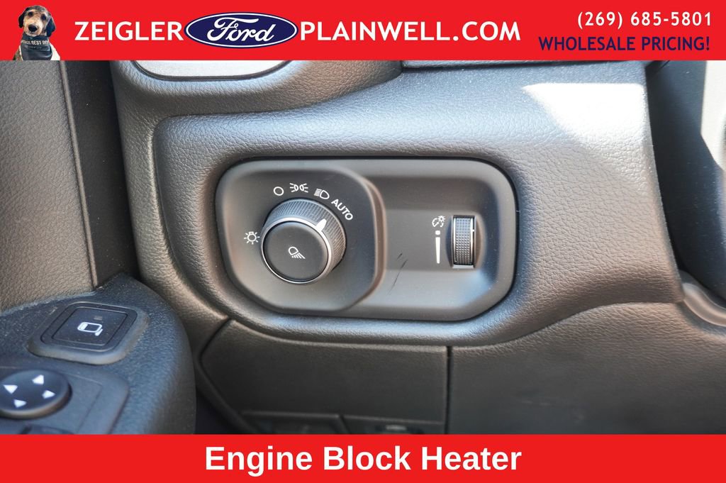 Used 2024 RAM 3500 Tradesman w/ Safety Group image 25
