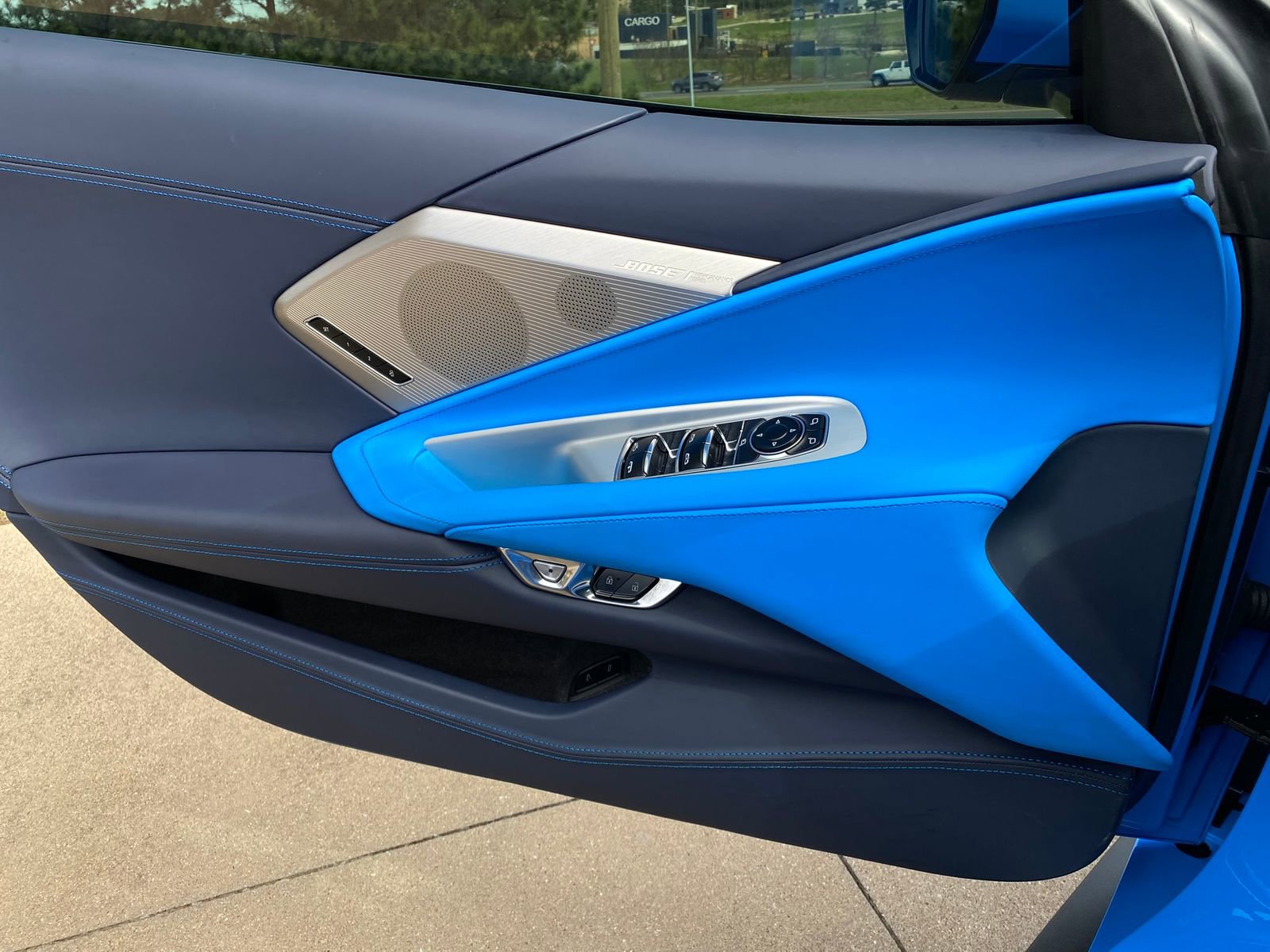 Used 2022 Chevrolet Corvette Stingray Premium Conv w/ Z51 Performance Package image 32