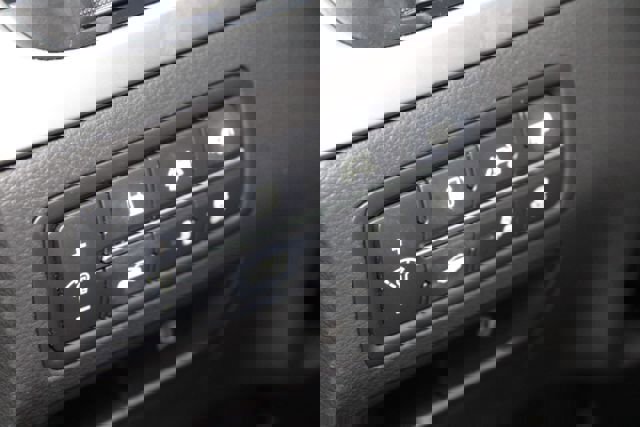 Used 2015 Hyundai Genesis 3.8 w/ Option Group 03 image 10