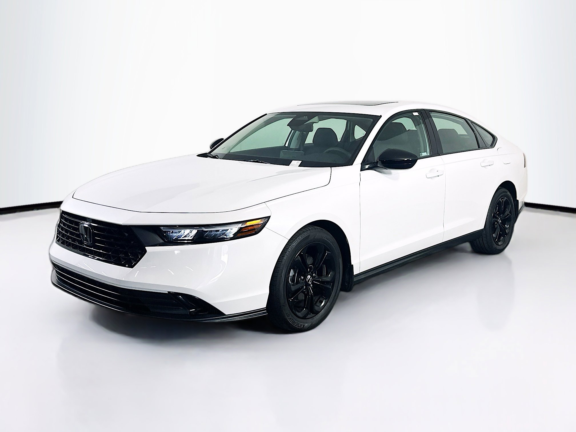 Used 2025 Honda Accord SE image 3