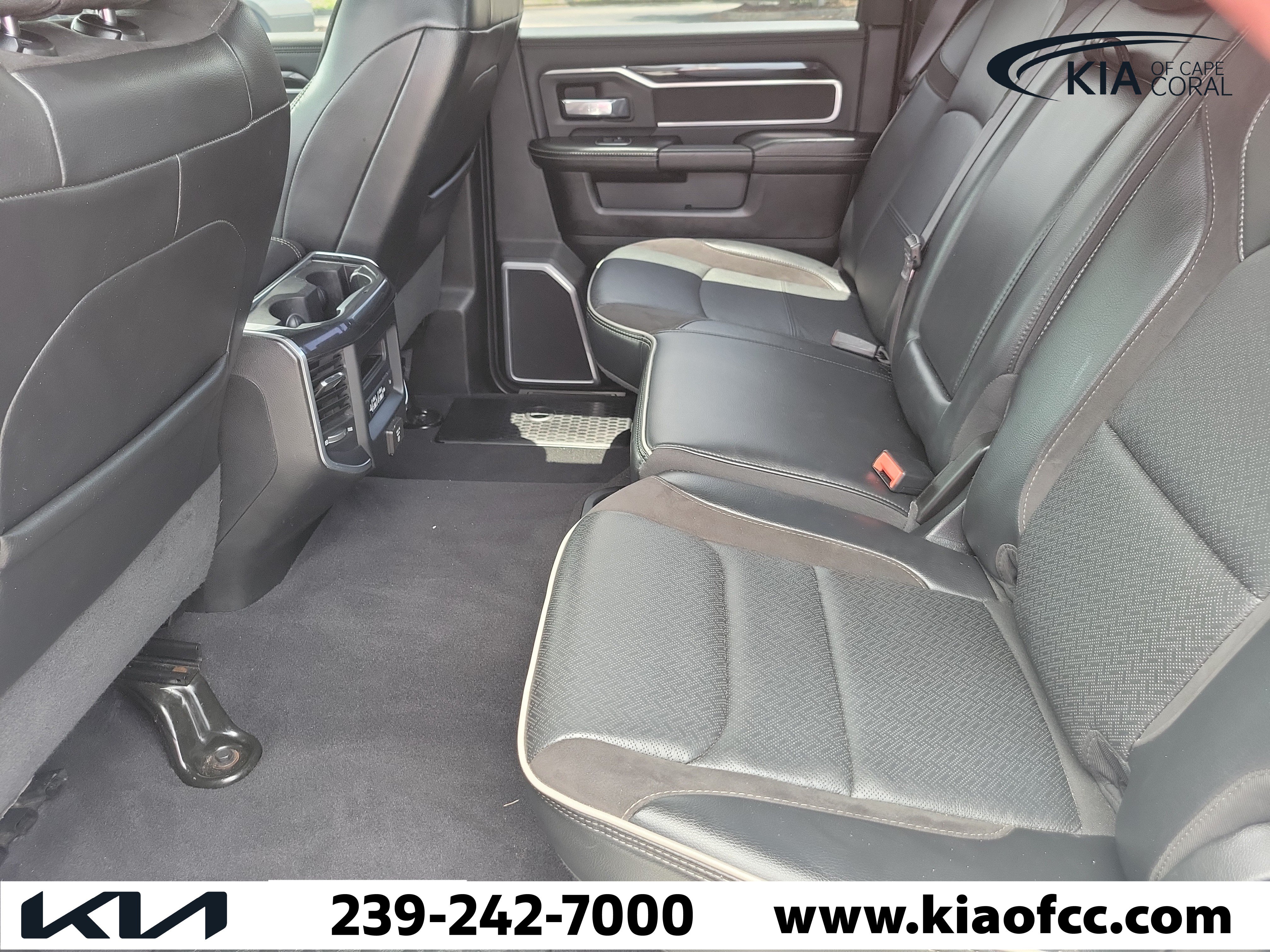 Used 2020 RAM 3500 Laramie AWD/4WD image 12