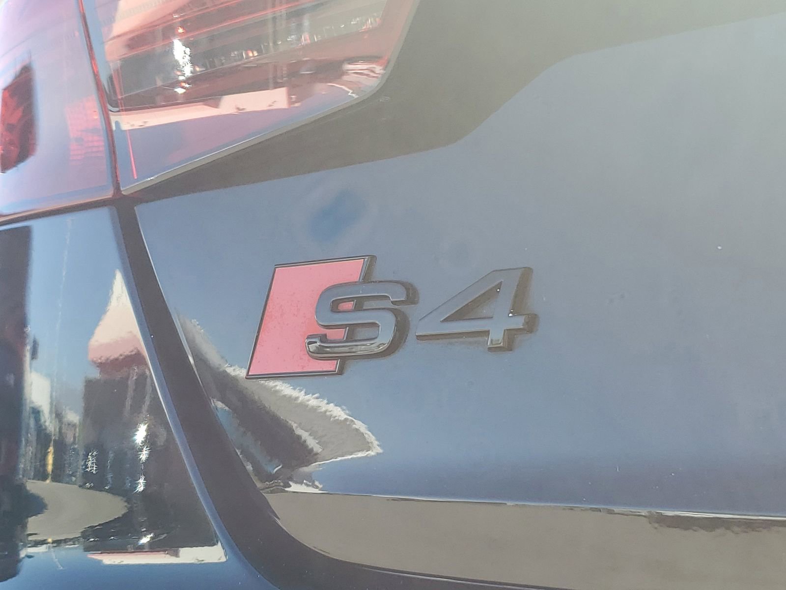 Used 2023 Audi S4 Premium Plus w/ Premium Plus Package AWD/4WD image 7