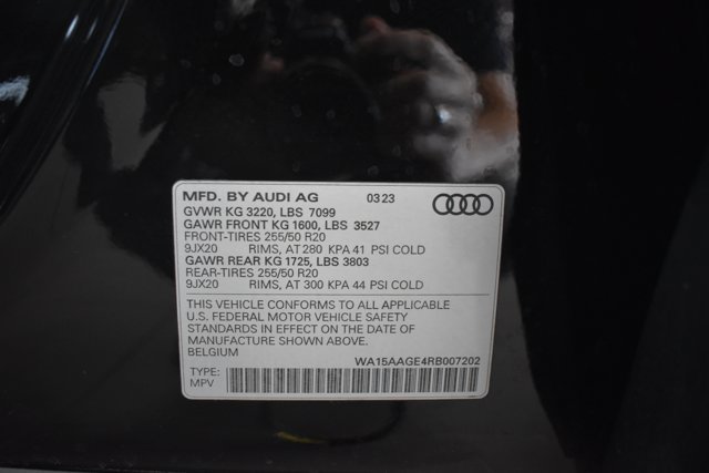 Used 2024 Audi Q8 e-tron Premium Plus AWD/4WD image 28