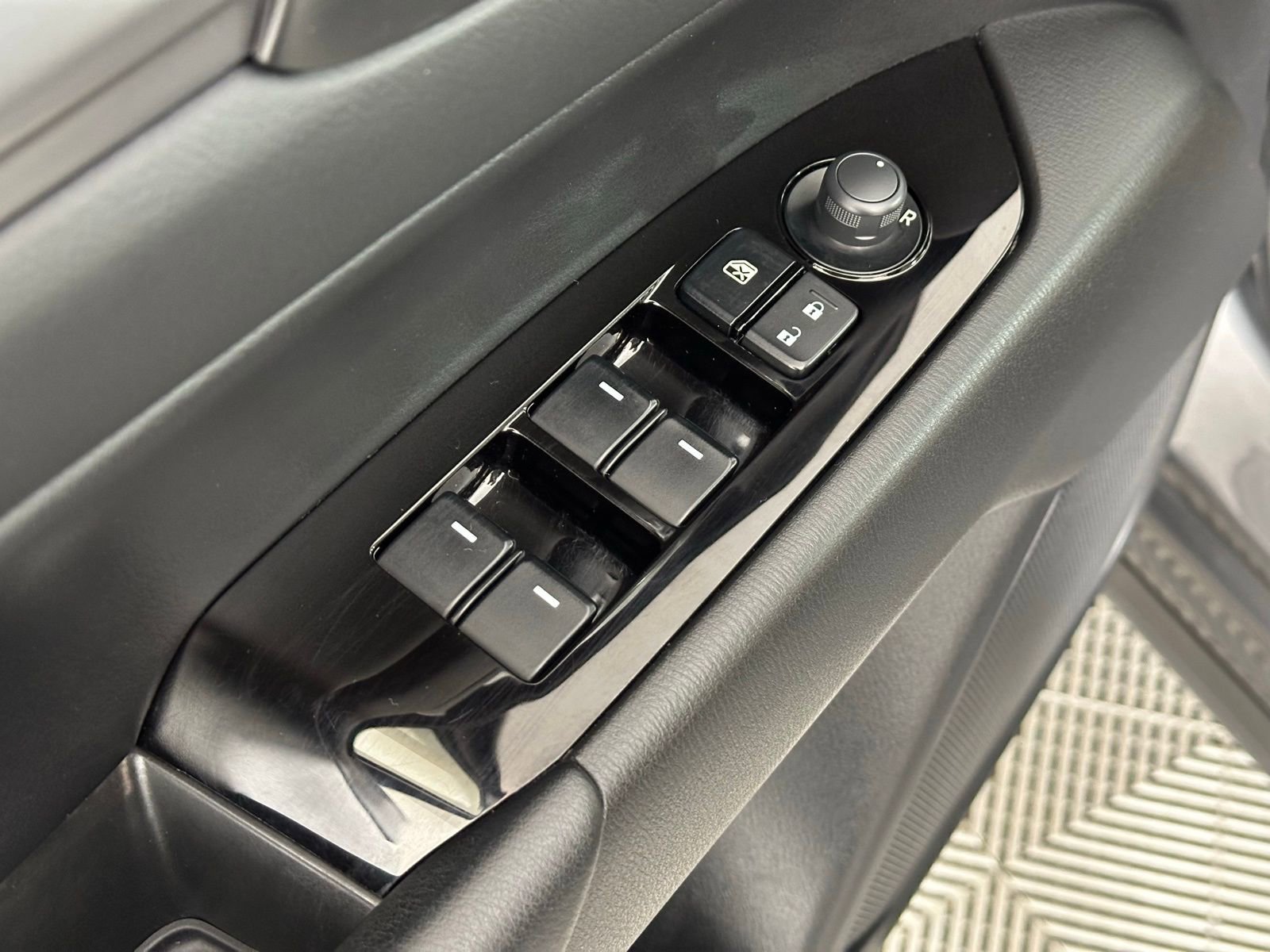 Used 2023 MAZDA CX-5 AWD 2.5 S w/ Preferred Package image 35