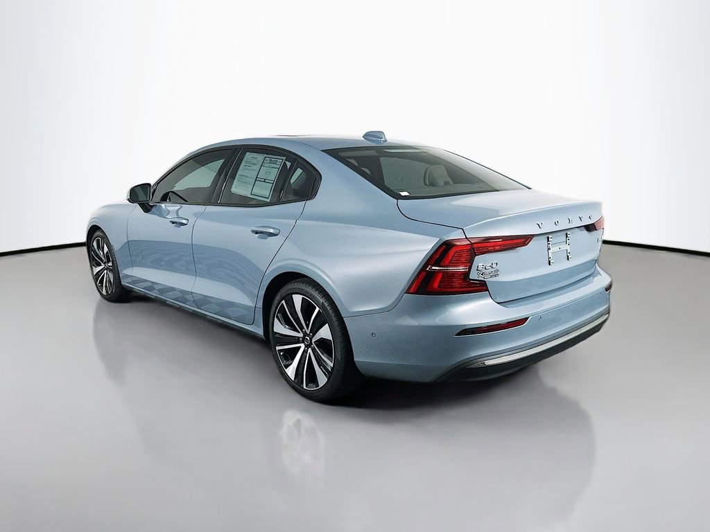 Used 2023 Volvo S60 B5 Ultimate image 5
