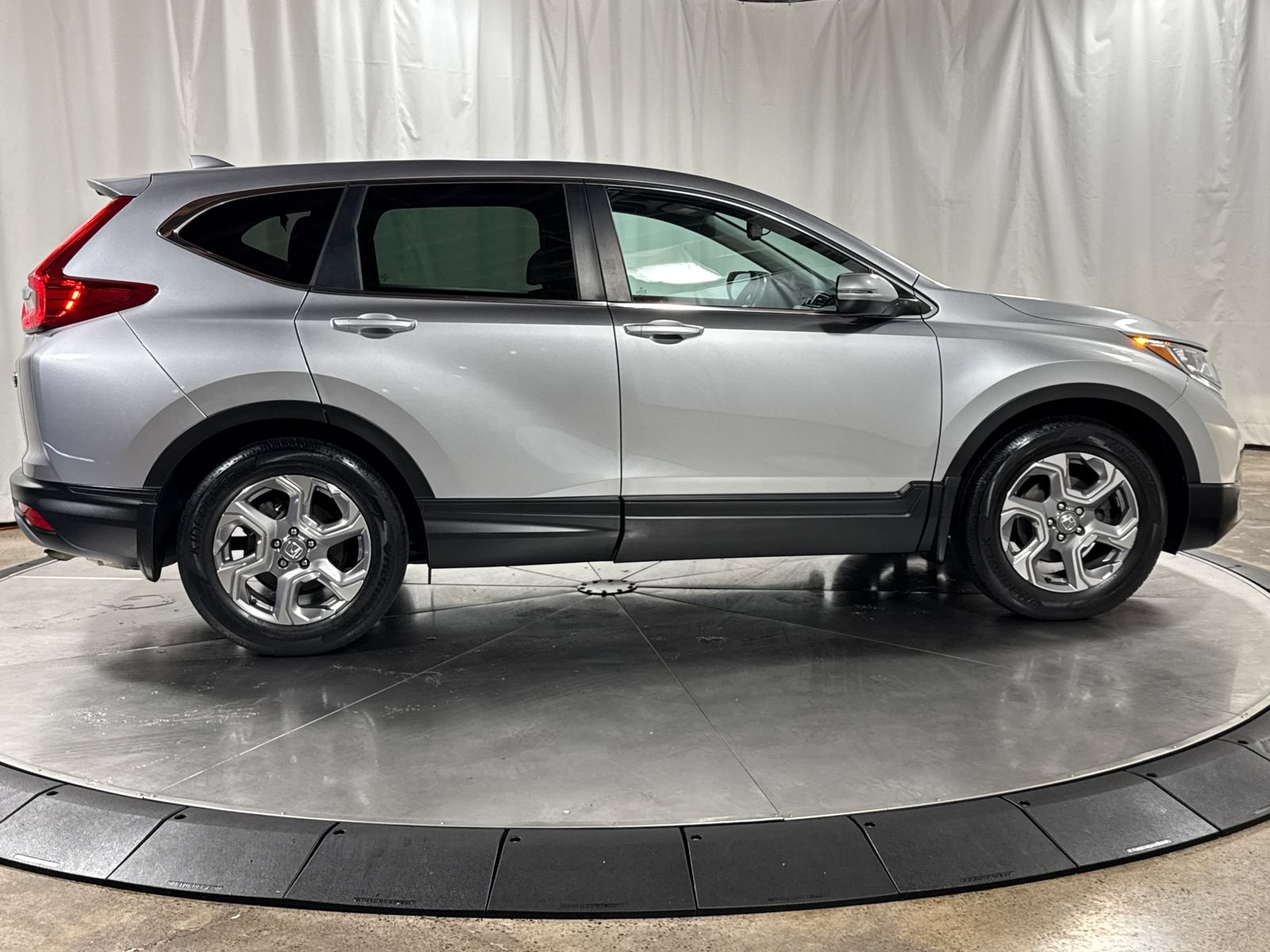 Used 2017 Honda CR-V EX-L image 6