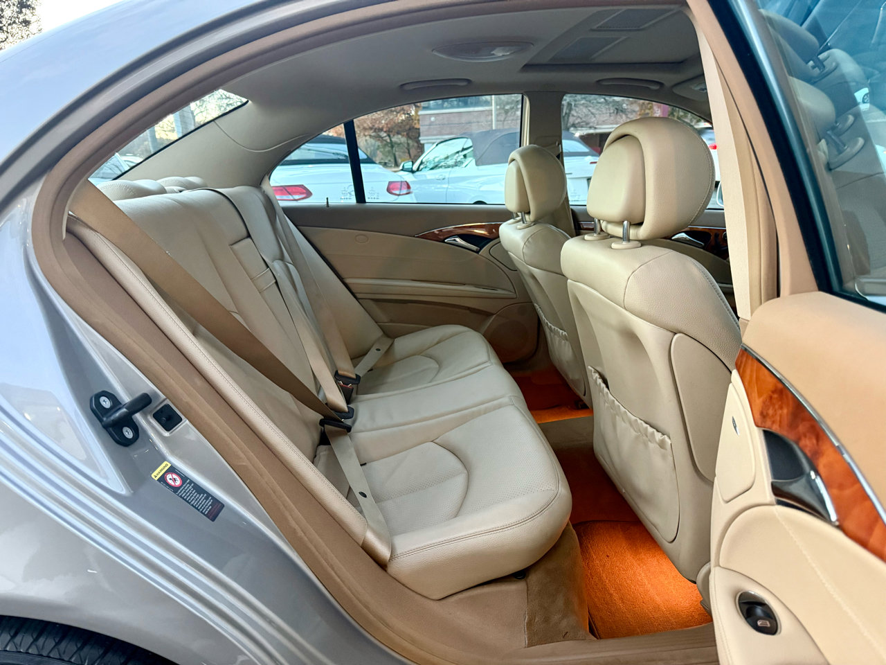 Used 2008 Mercedes-Benz E 350 Luxury image 23