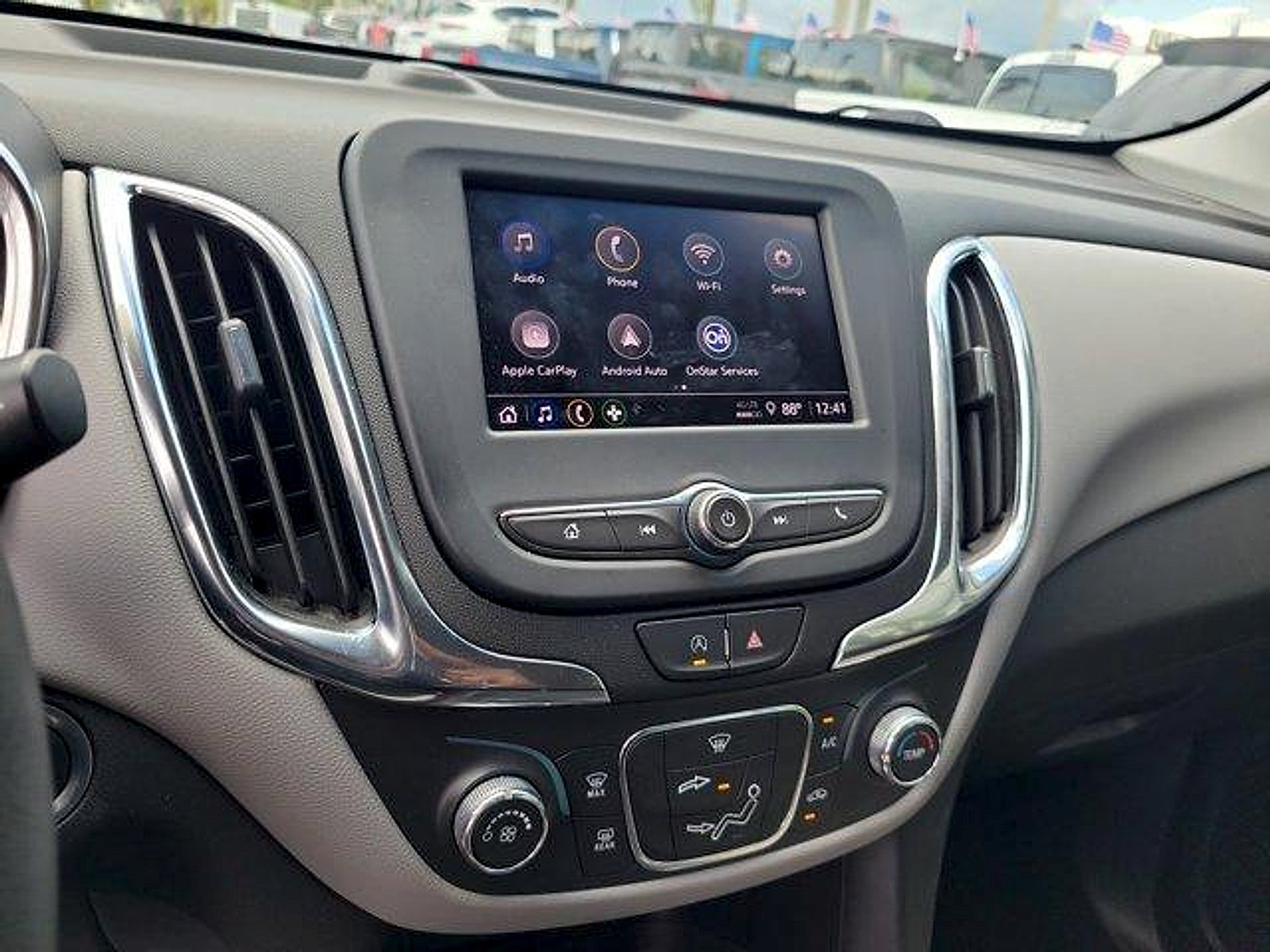 Used 2024 Chevrolet Equinox LS FWD image 32