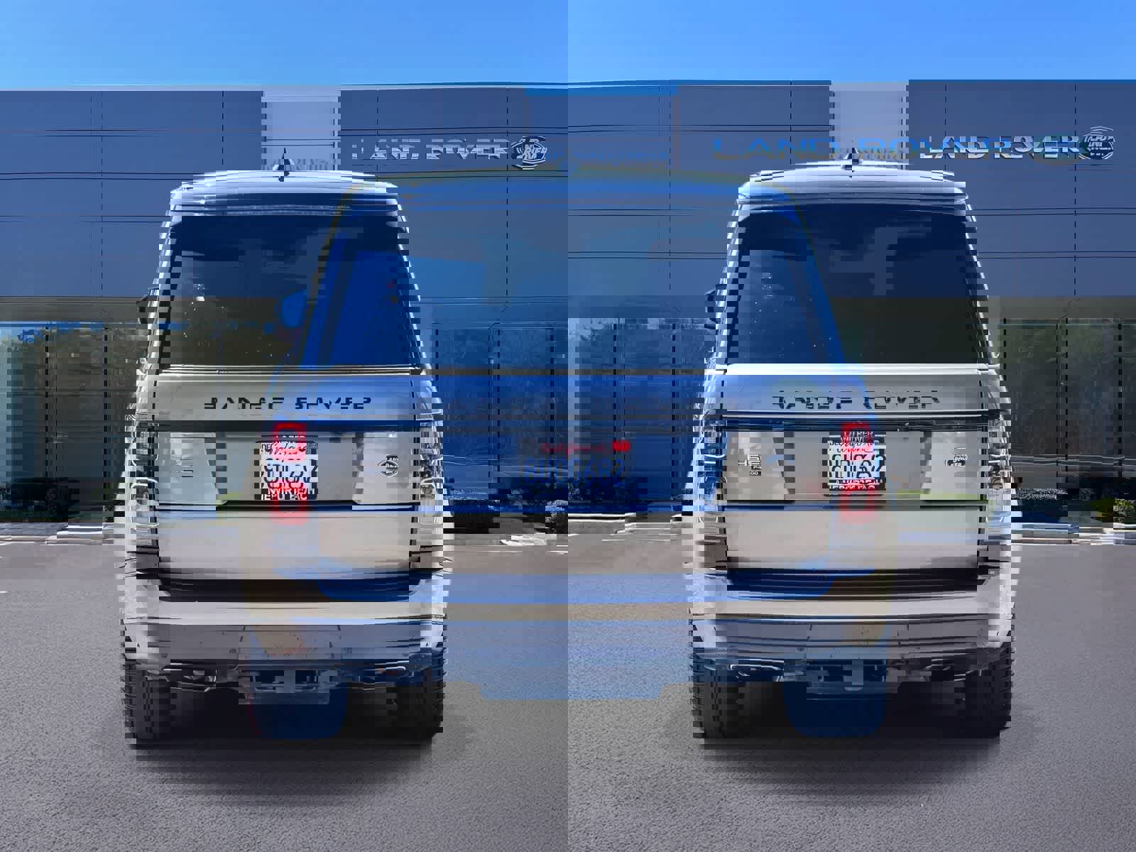 Used 2021 Land Rover Range Rover Westminster Edition image 5