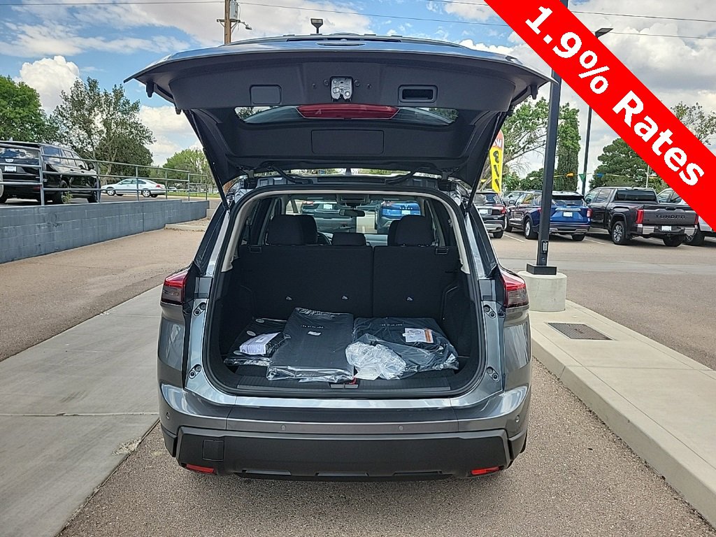 New 2026 Nissan Rogue S image 13