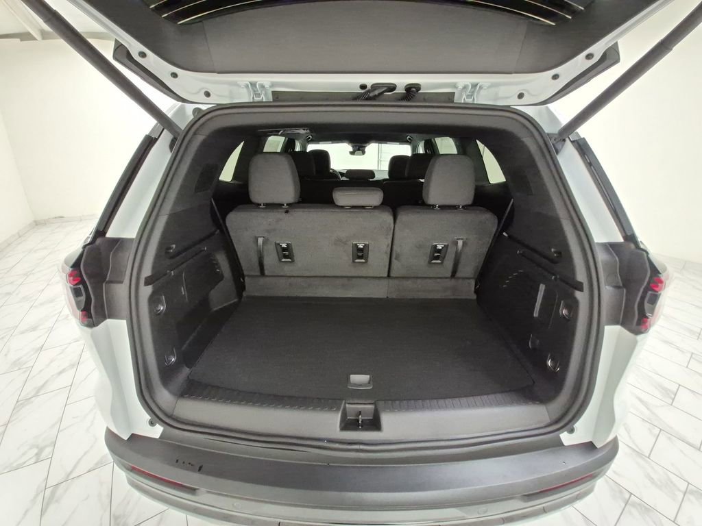 New 2026 GMC Acadia Elevation w/ Black Edition image 27