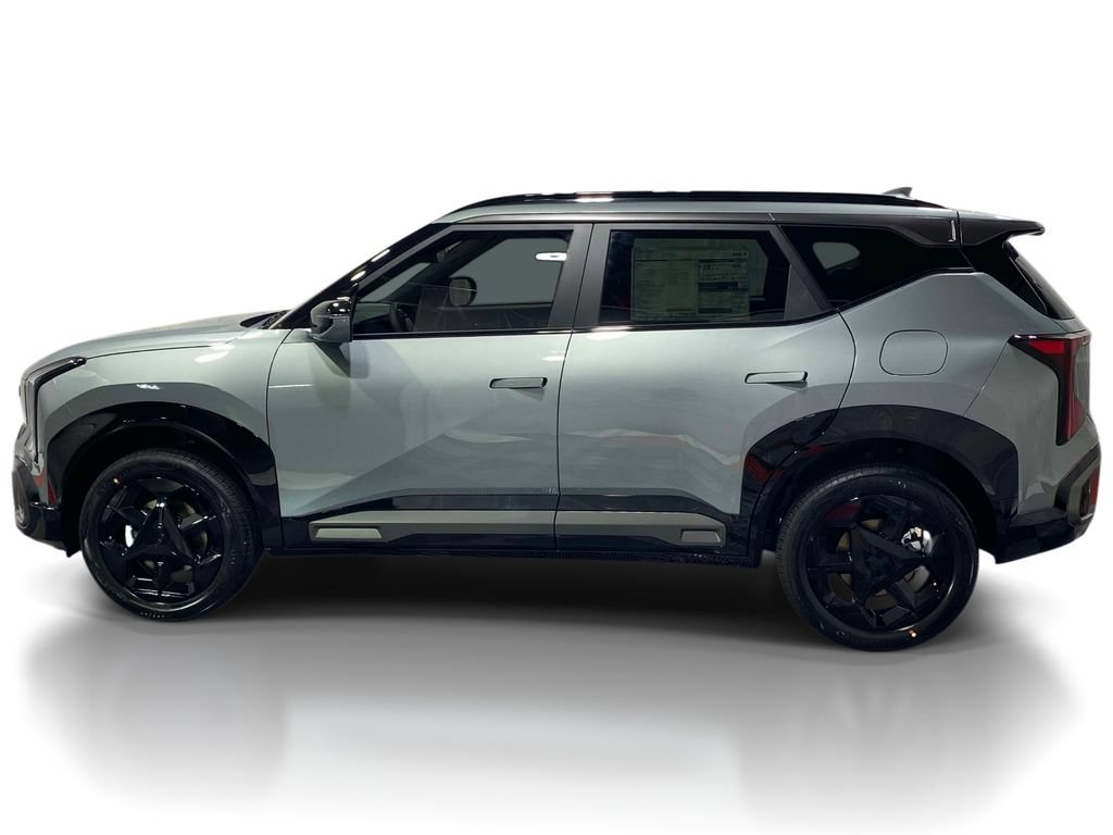 New 2027 Kia Seltos X-Line S w/ X-Line S Premium Package AWD/4WD image 2