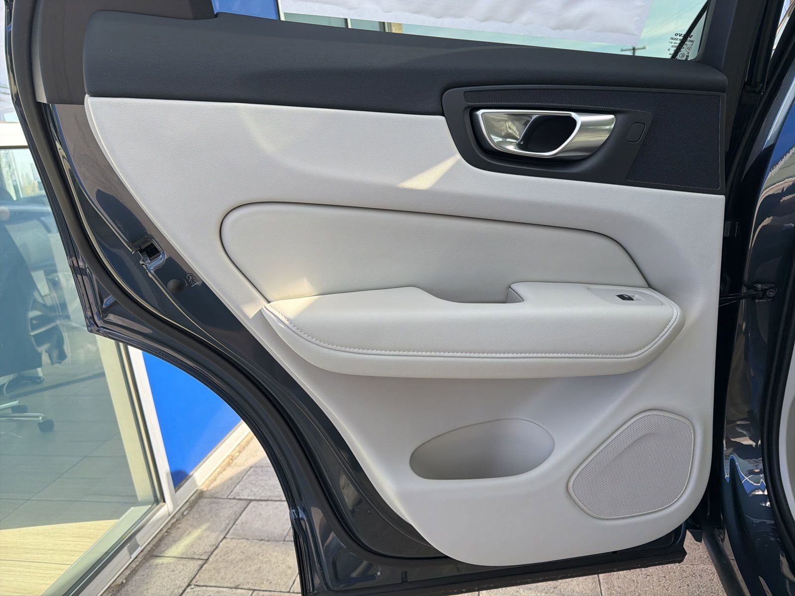 New 2026 Volvo XC60 B5 Ultra w/ Climate Package AWD/4WD image 21