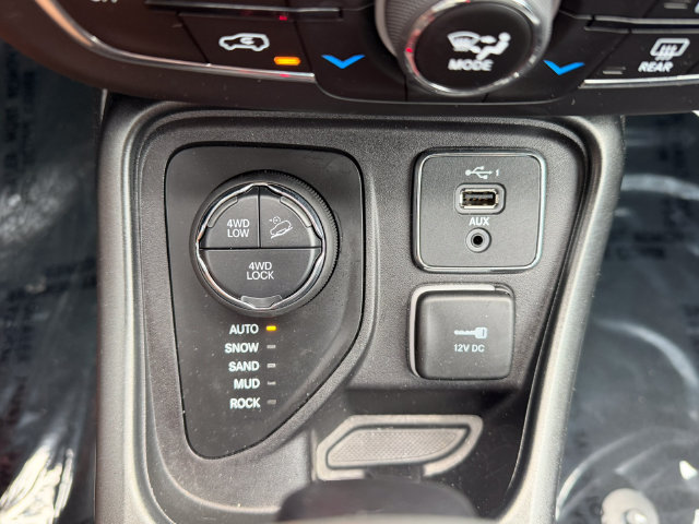 Used 2019 Jeep Compass Trailhawk AWD/4WD image 26