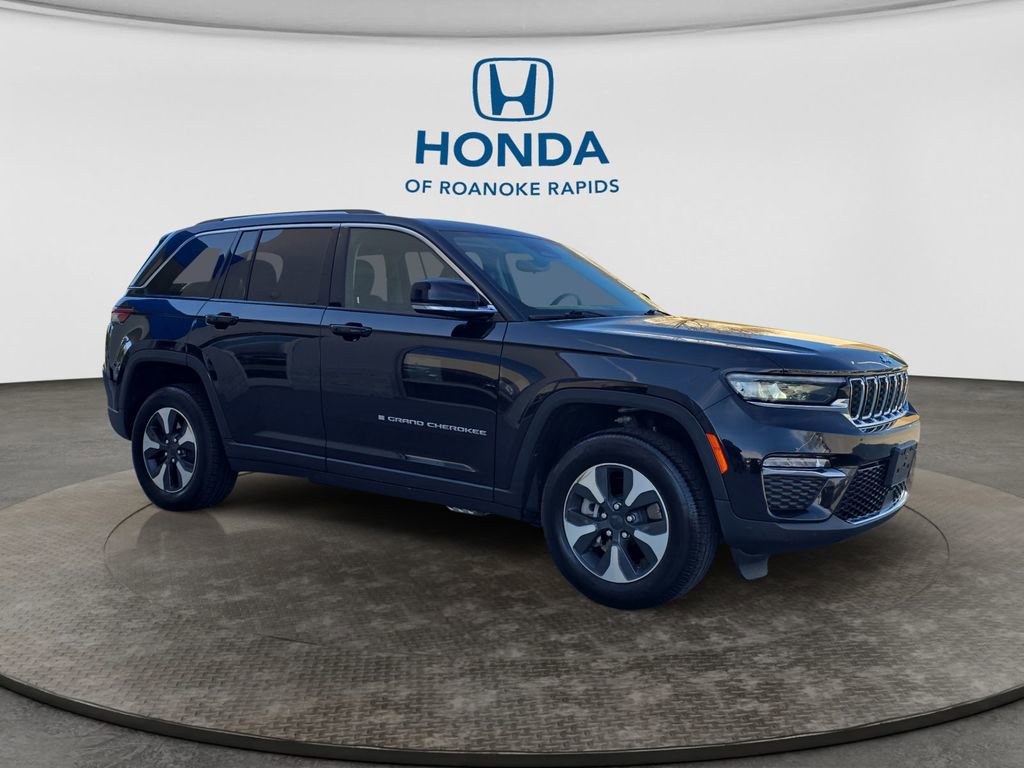 Used 2024 Jeep Grand Cherokee Limited 4xe image 7